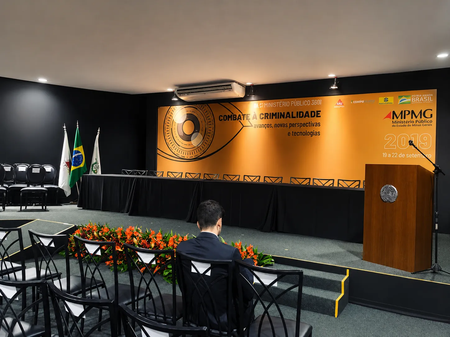 Palco — Dimensão Montagens